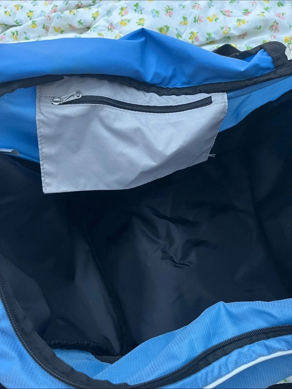 nike duffel bag